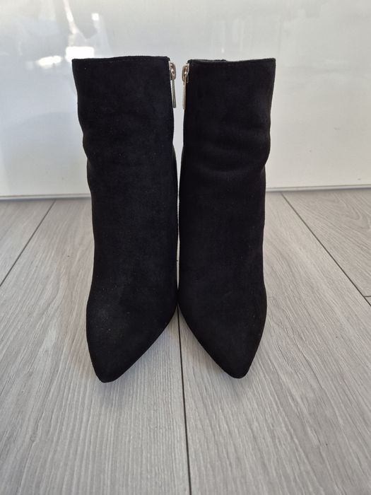 Botki zamszowe damskie DeeZee 39