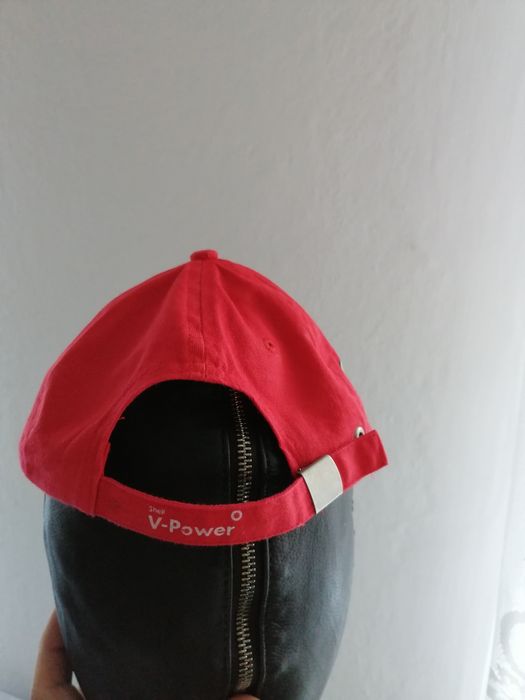 Czapka ducati czerwona .