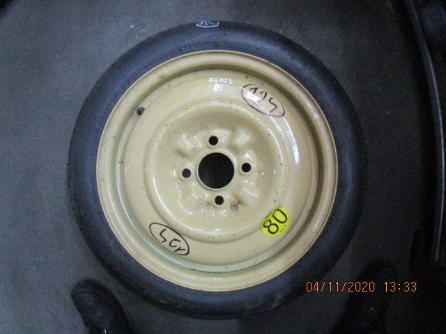 Pneu suplente SUZUKI Ignis I (FH)