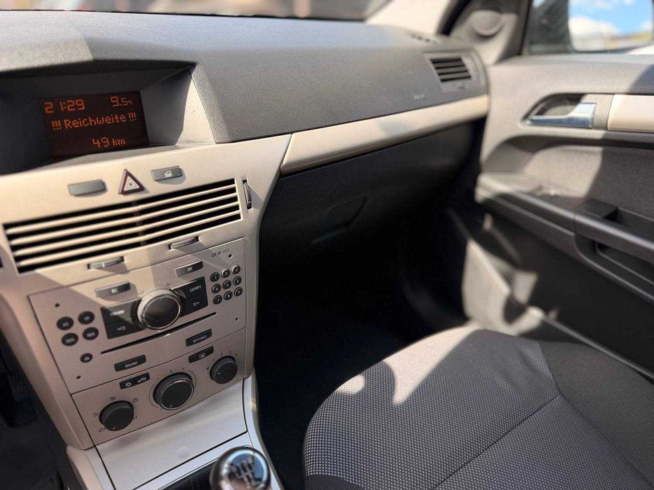 Opel Astra 2008p