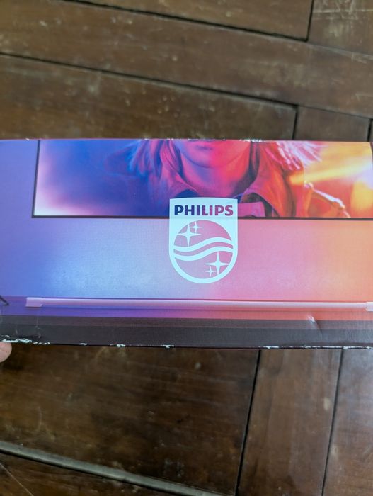 Tubo de luz PHILIPS Signify Play Cmp  - Novo selado
