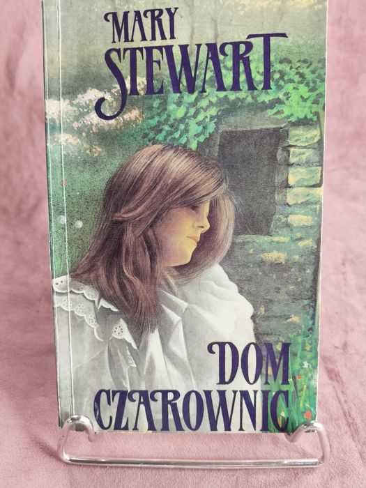 Książka dom czarownic 44
