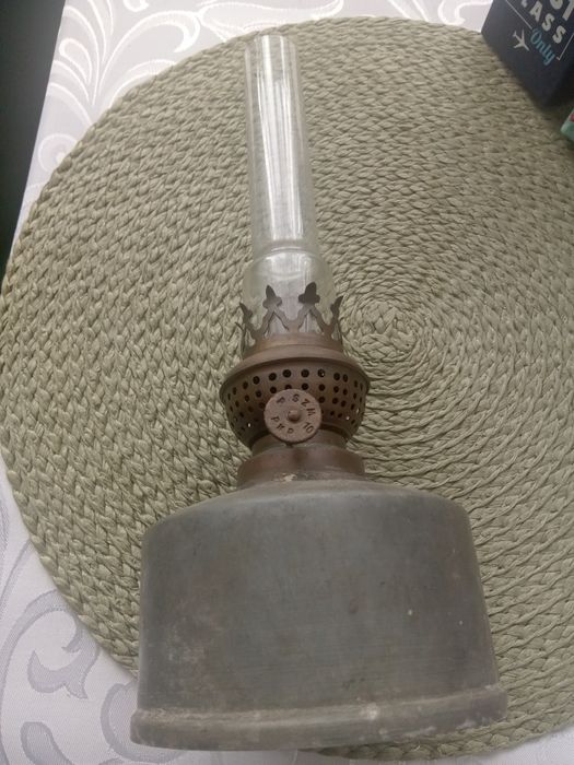 Lampa naftowa vintage