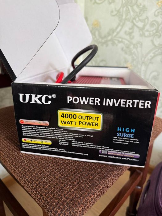 Инвертор UKC 4000 Ватт