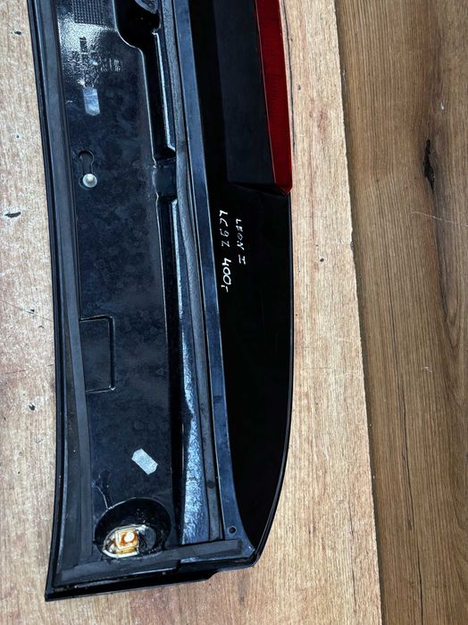 Lotka spoiler Seat Leon 1 FR