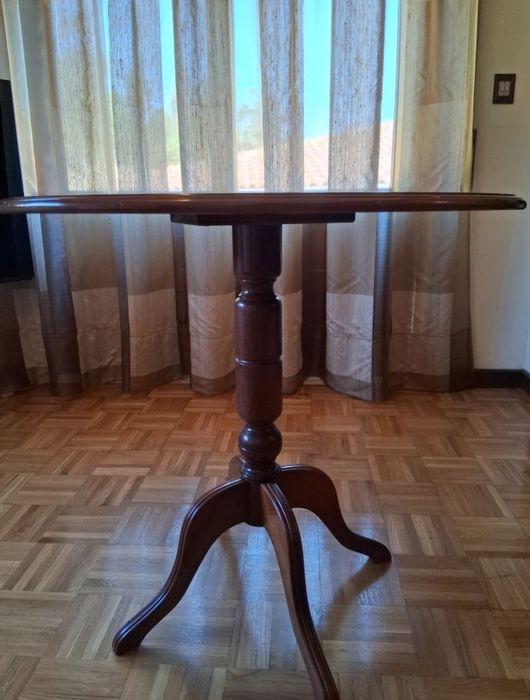 Mesa de madeira .