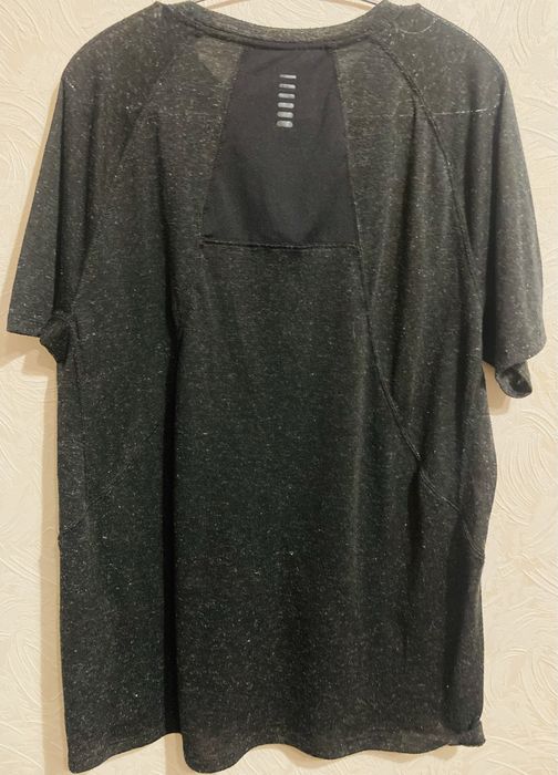 Футболка Under Armour Heatgear та Gore-Tex