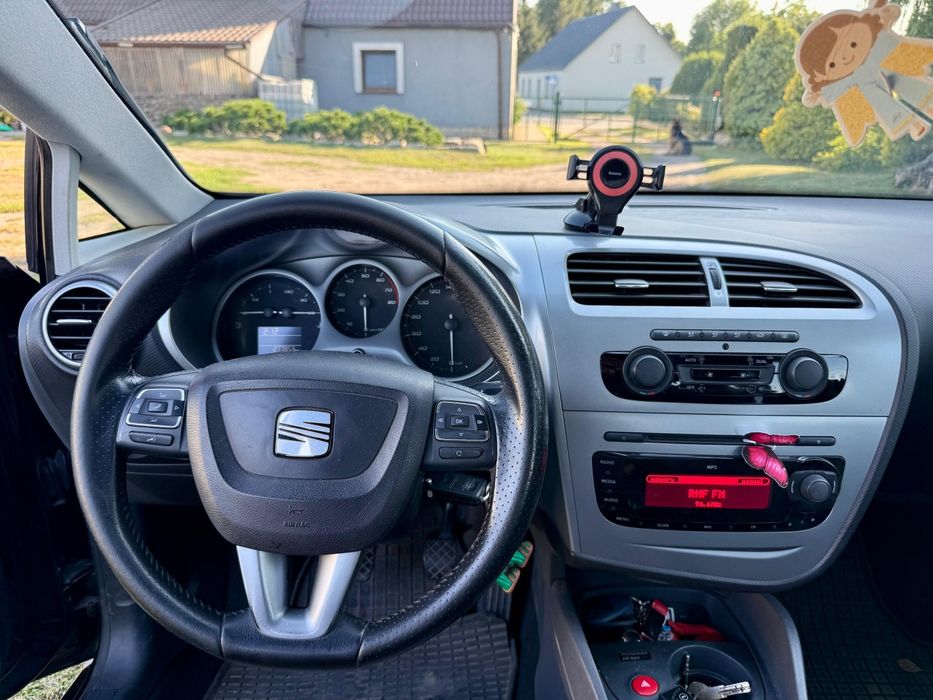 SEAT Leon 1.6 100KM + LPG • POLIFT