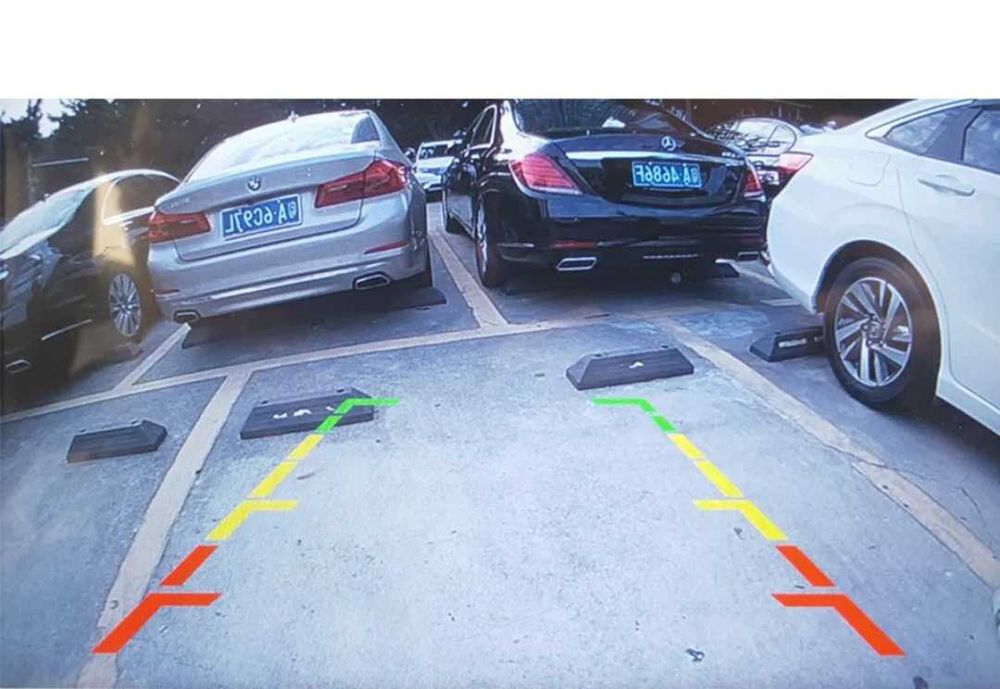 Камера заднього виду