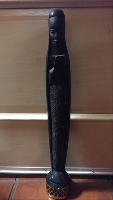 Santa Pau preto Guine