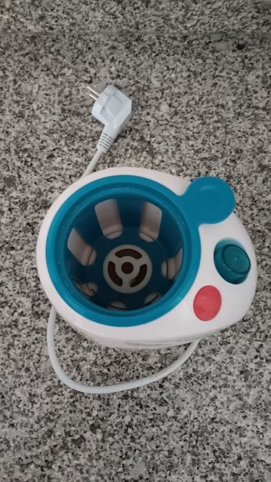 Aquecedor de biberões Badabulle