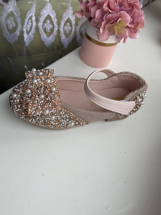 Туфли для девочки цвет пудра туфлі туфельки дитячі 27 28 29 30 31 32