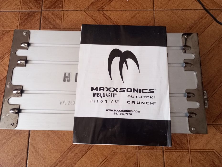 Hifonics Brutus  BXi2608D 2600W Amplificador car audio
