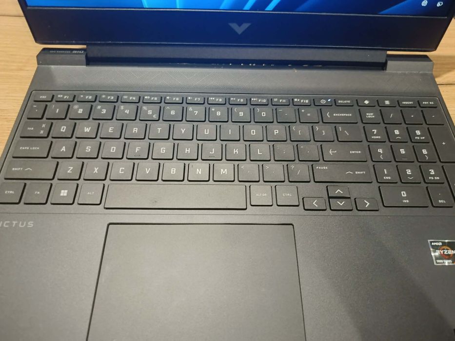 Laptop hp victus