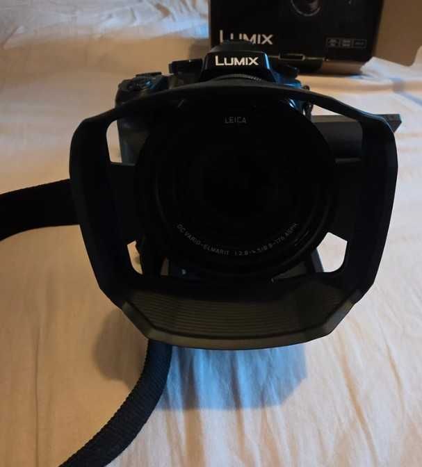 Panasonic Digital Camera Lumix DMS-FZ2000