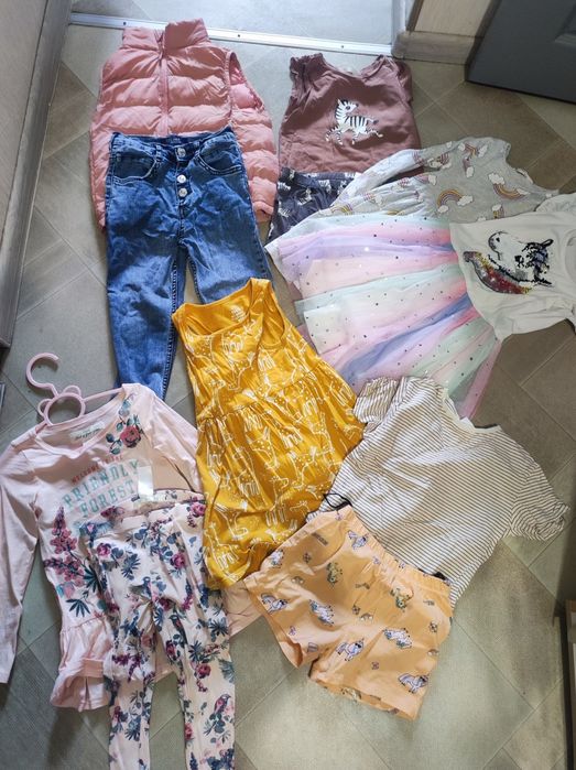 Одяг для дівчинки зріст 110