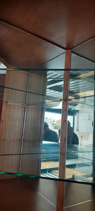 movel de canto  em madeira