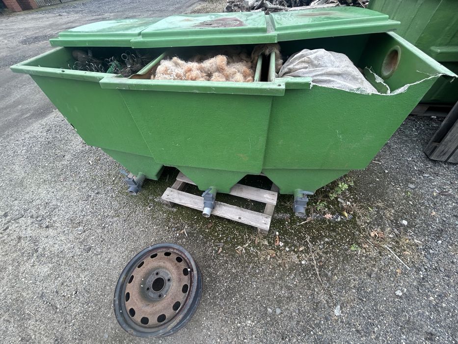 Basen wanna oczko wodne  pojemnik hodowlany zbiorniki