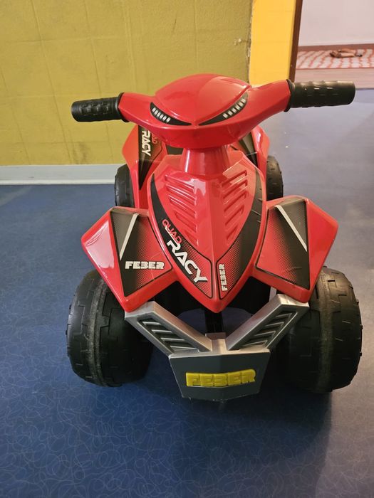 Moto Elétrica Infantil Feber Quad Racy — 6V — Excelente Estado
