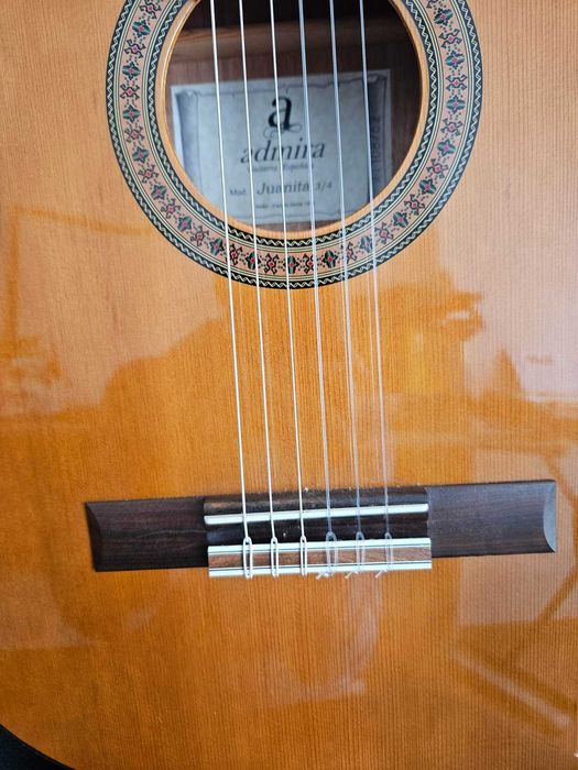 Guitarra clássica 3/4 Admira Juanita