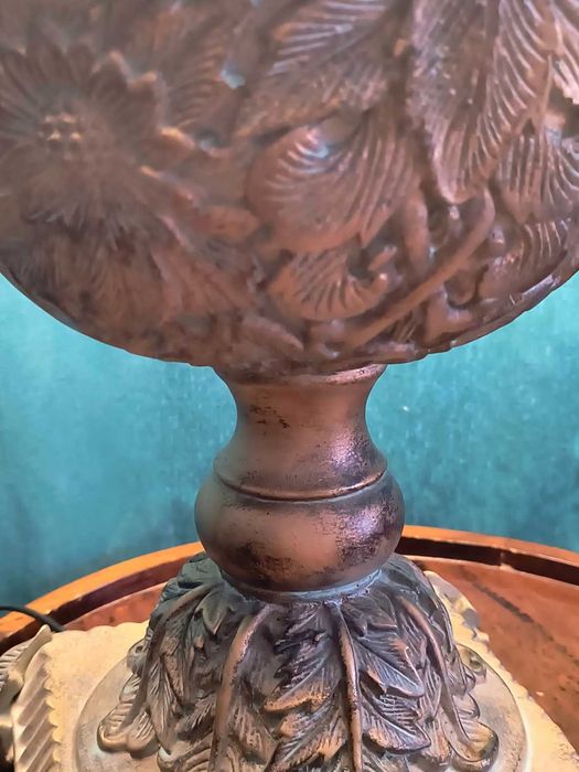 duża lampa stołowa stylowa