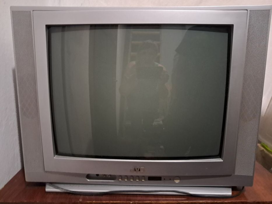 Продам телевізор JVC