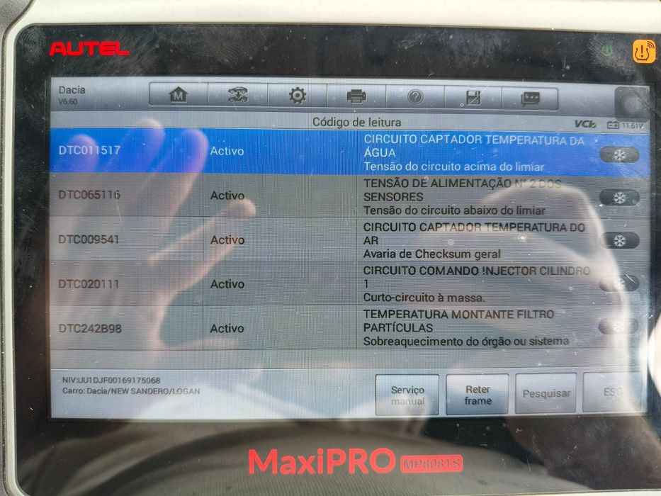 Jogger 2022 7 lugares  gpl/gasolina Motor avariado.