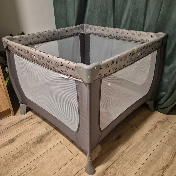 Hauck kojec Sleep N Play SQ