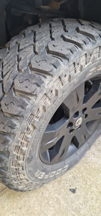 Pneus cooper Discoverer S/T