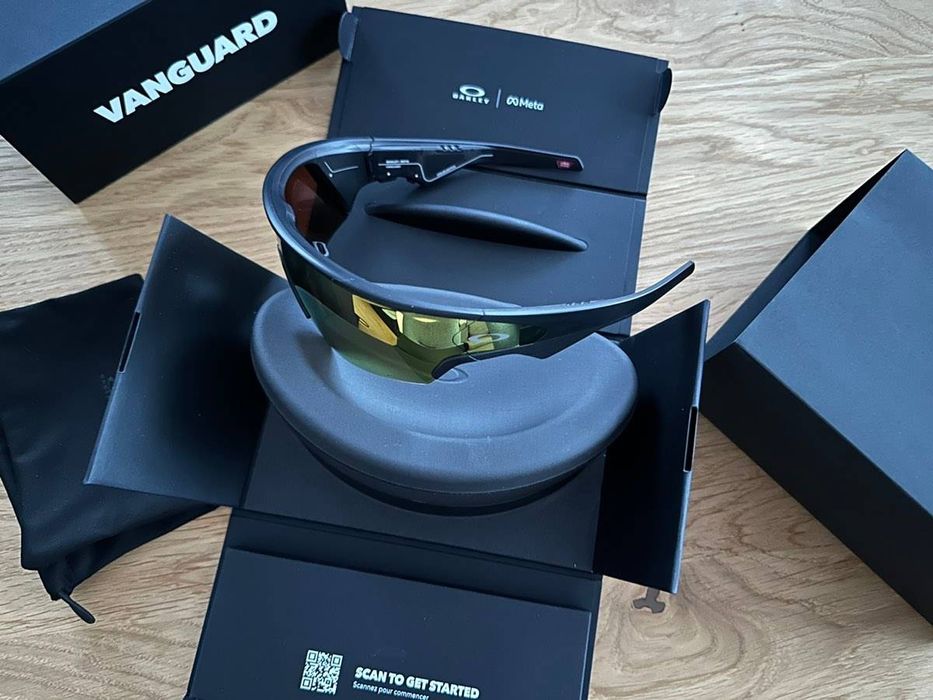 Oakley Meta Vanguard