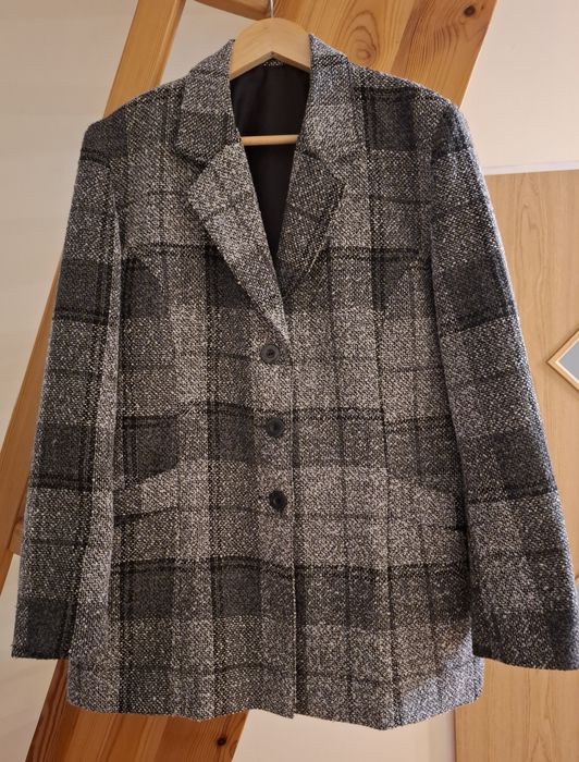 Żakiet damski, marynarka, rozm. L
w kratę,