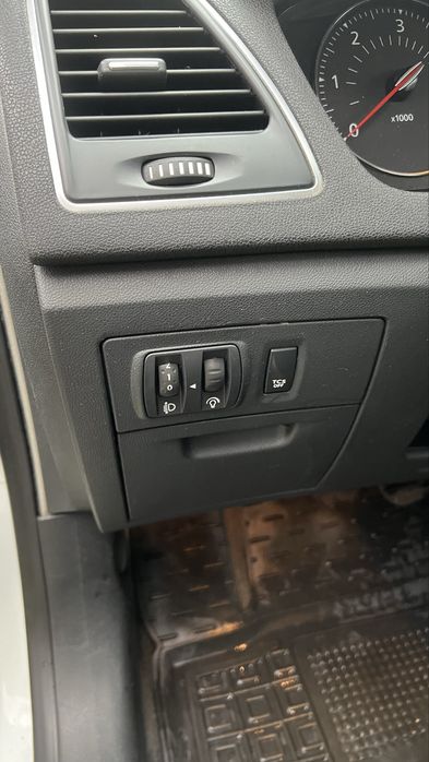 Продам Reno laguna