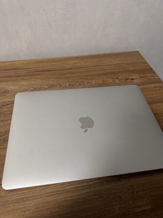 Macbook air m1 2020