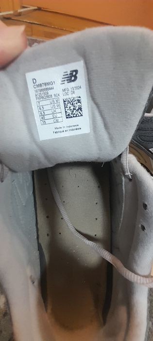 Продам кросівки New Balance 878