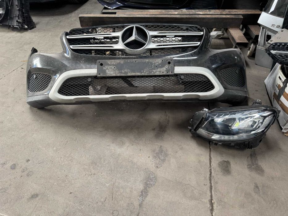 Frente GLC- W253
