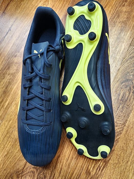 Korki buty do piłki nożnej Puma 46