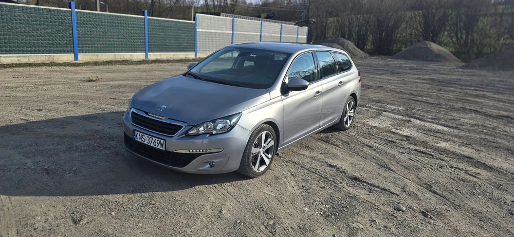 Peugeot 308 Ładny Peugeot 308 sw HDI