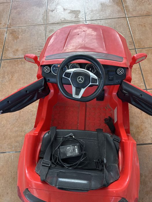 Carro crianca eletrico