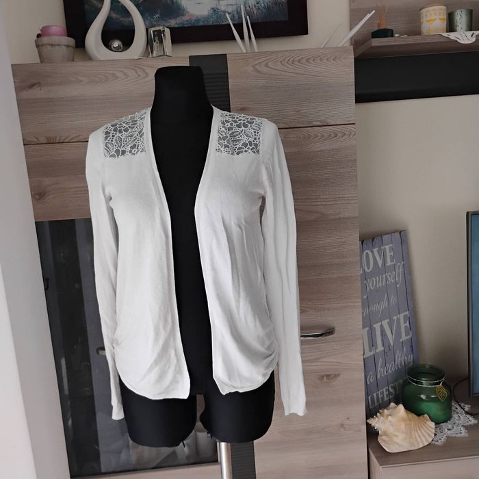 Biały sweterek z koronkowymi wstawkami New Look r. 36 38 40