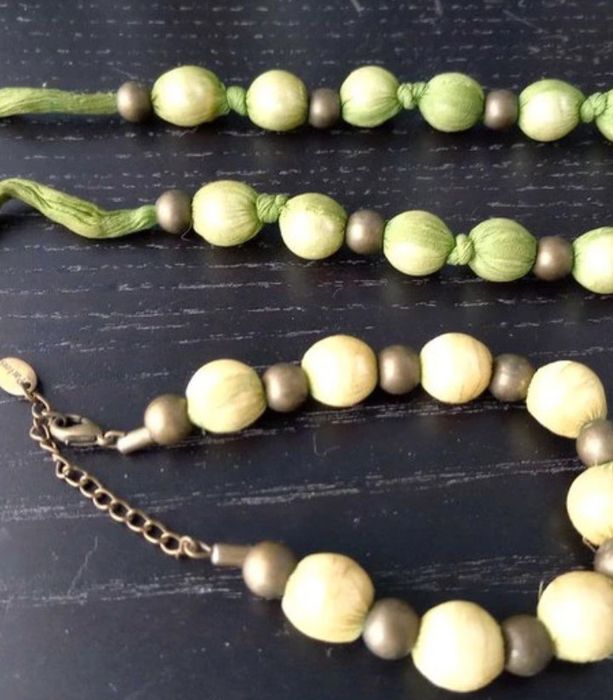 Colar e pulseira verdes