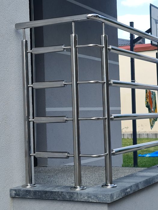 Balustrady kwasoodporne