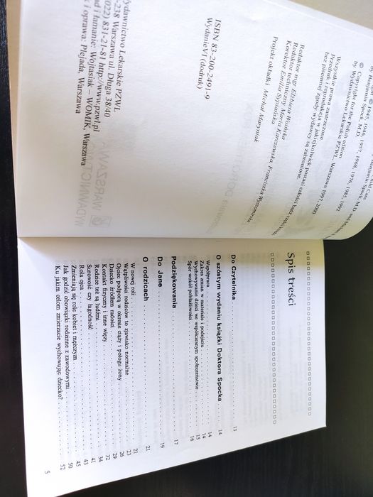 Dziecko. Pielęgnowanie i wychowanie.