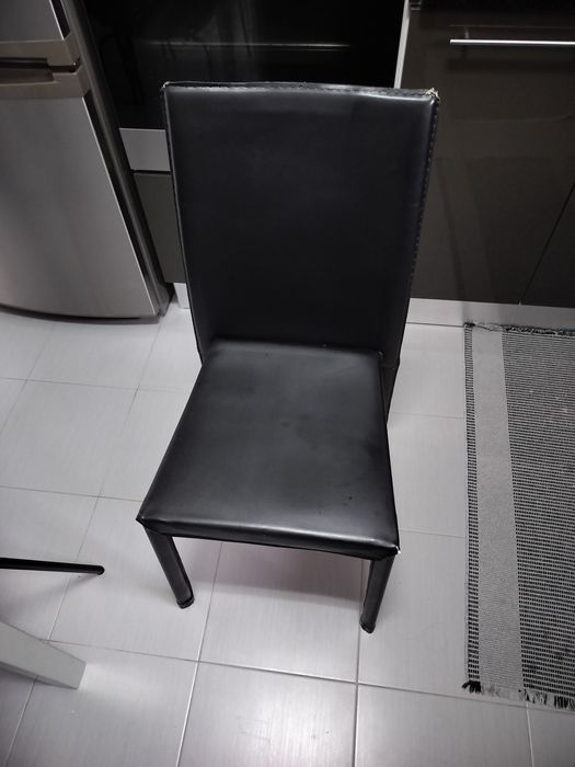 4 Cadeiras cozinha/sala