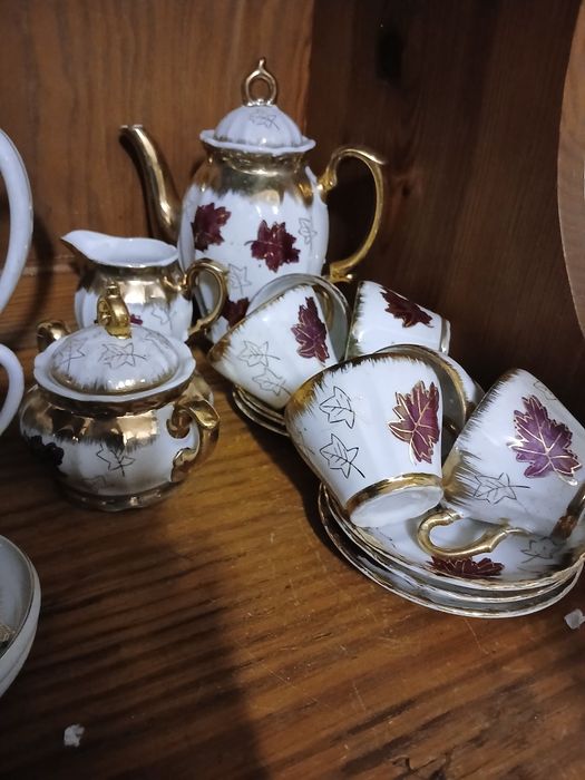 Dishware Services445211780600965122
