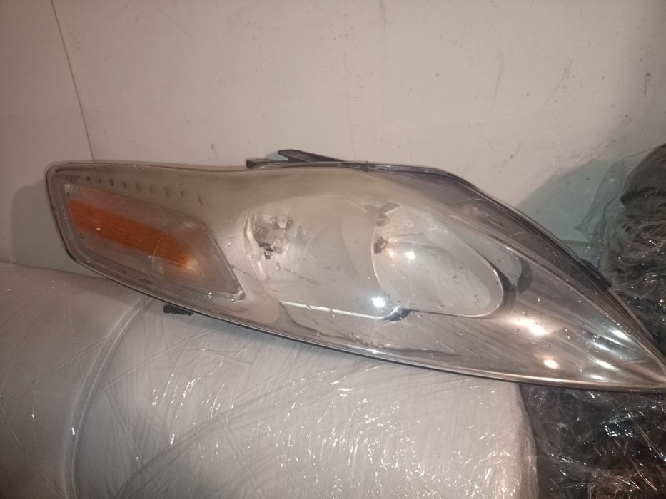 Lampa , ford mondeo MK4 prawa !!!