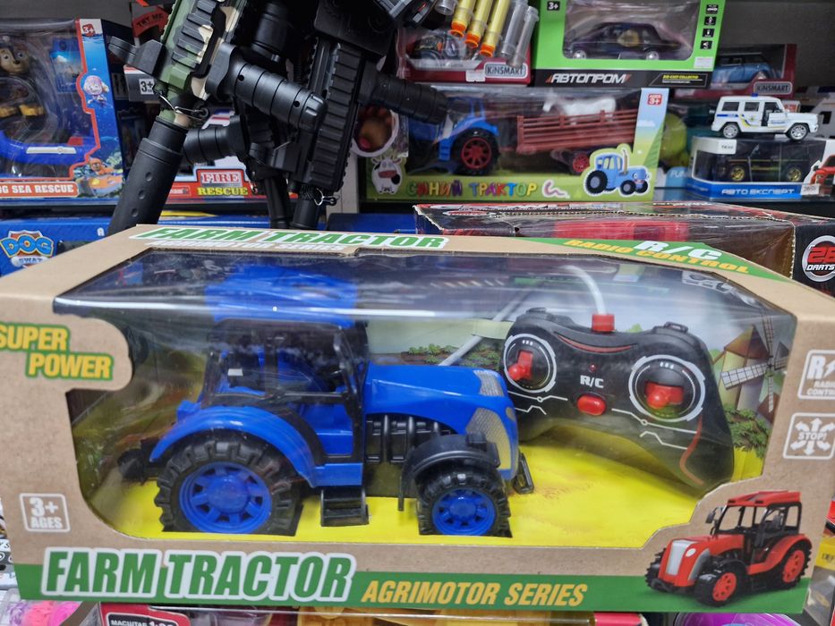 Трактор на радіокеруванні, акумулятор