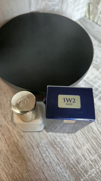 Estée Lauder Double Wear 1W2 Sand