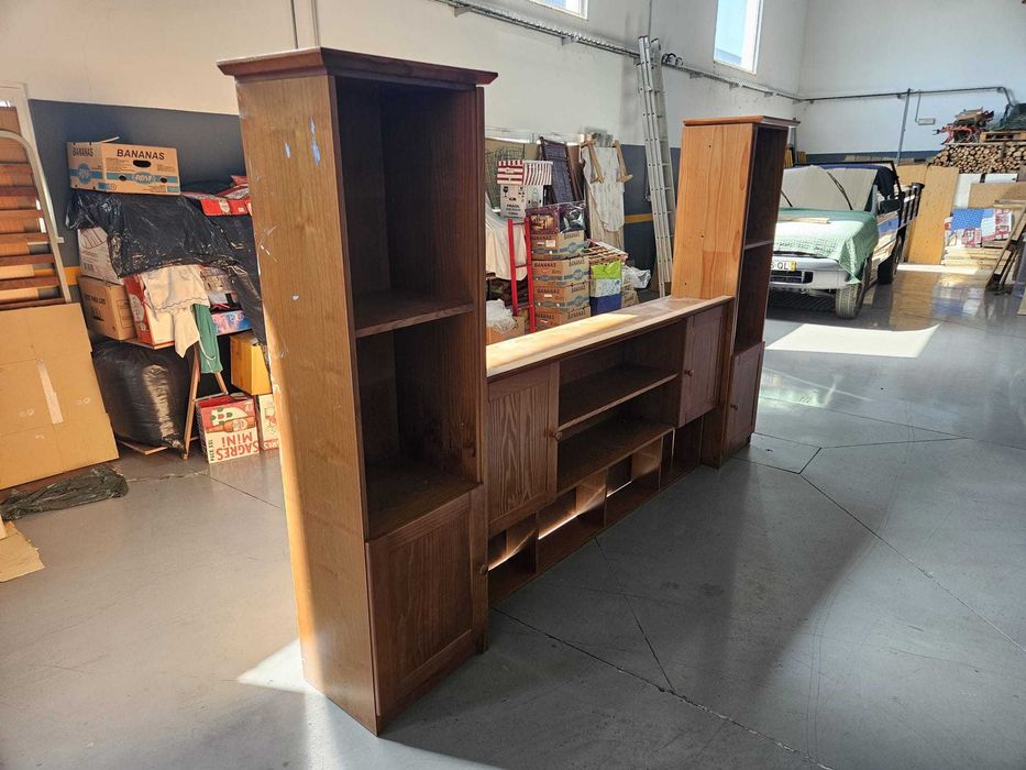 Conjunto de Quarto: Cama Solteiro + Estante e Ponte