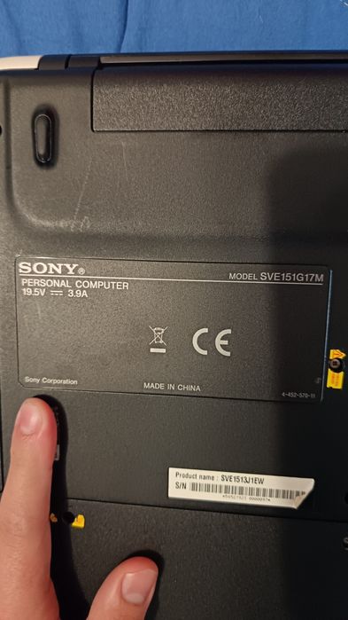 Portátil Sony cor branco modelo SYE151G17M Windows 10