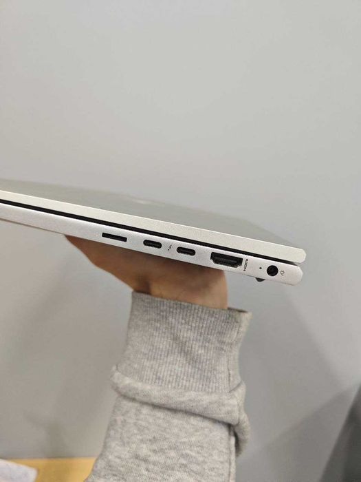 Стан нового HP EliteBook 840 G7 •Core i7-10610U • 16GB DDR4 • 150 ШТУК